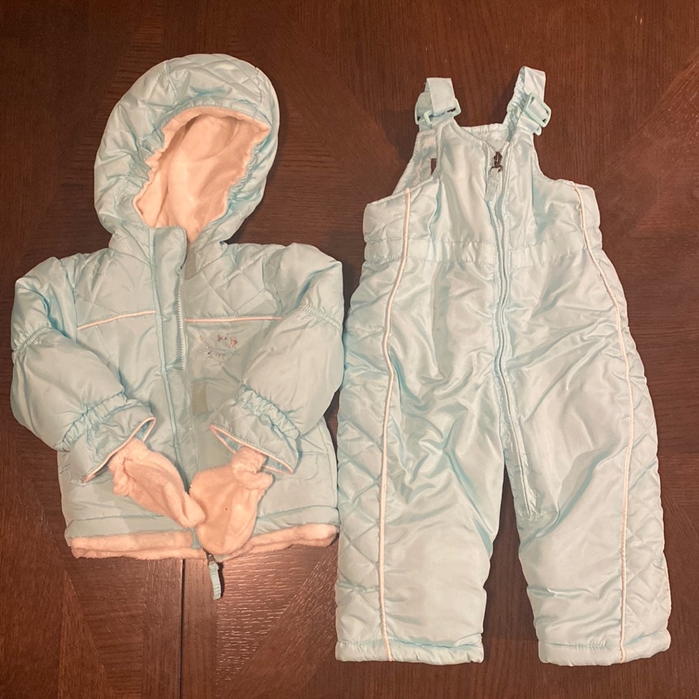 🌺 2/$12 🌺 Snow Pants and Snow jacket, Light blue, Size: 18M